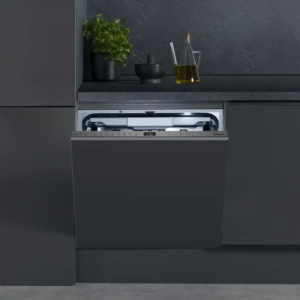 Hisense HV693A60UVADUK Integrated Full Size Dishwasher